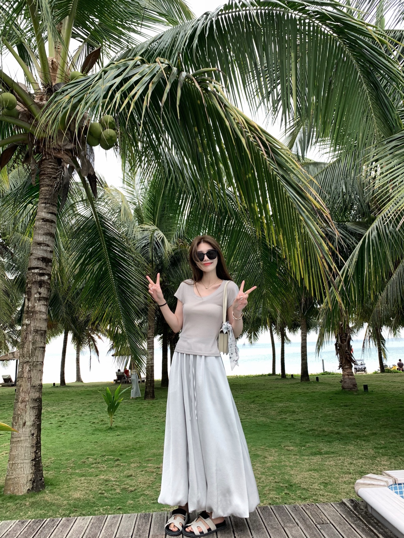 Casual Ballet Style Gathered Satin Flower Bud Half Skirt with Elastic Waist - Y2K Inspired Women's Fashion Casual Ballet Style Gathered Satin Flower Bud Half Skirt with Elastic Waist - Y2K Inspired Women's Fashion