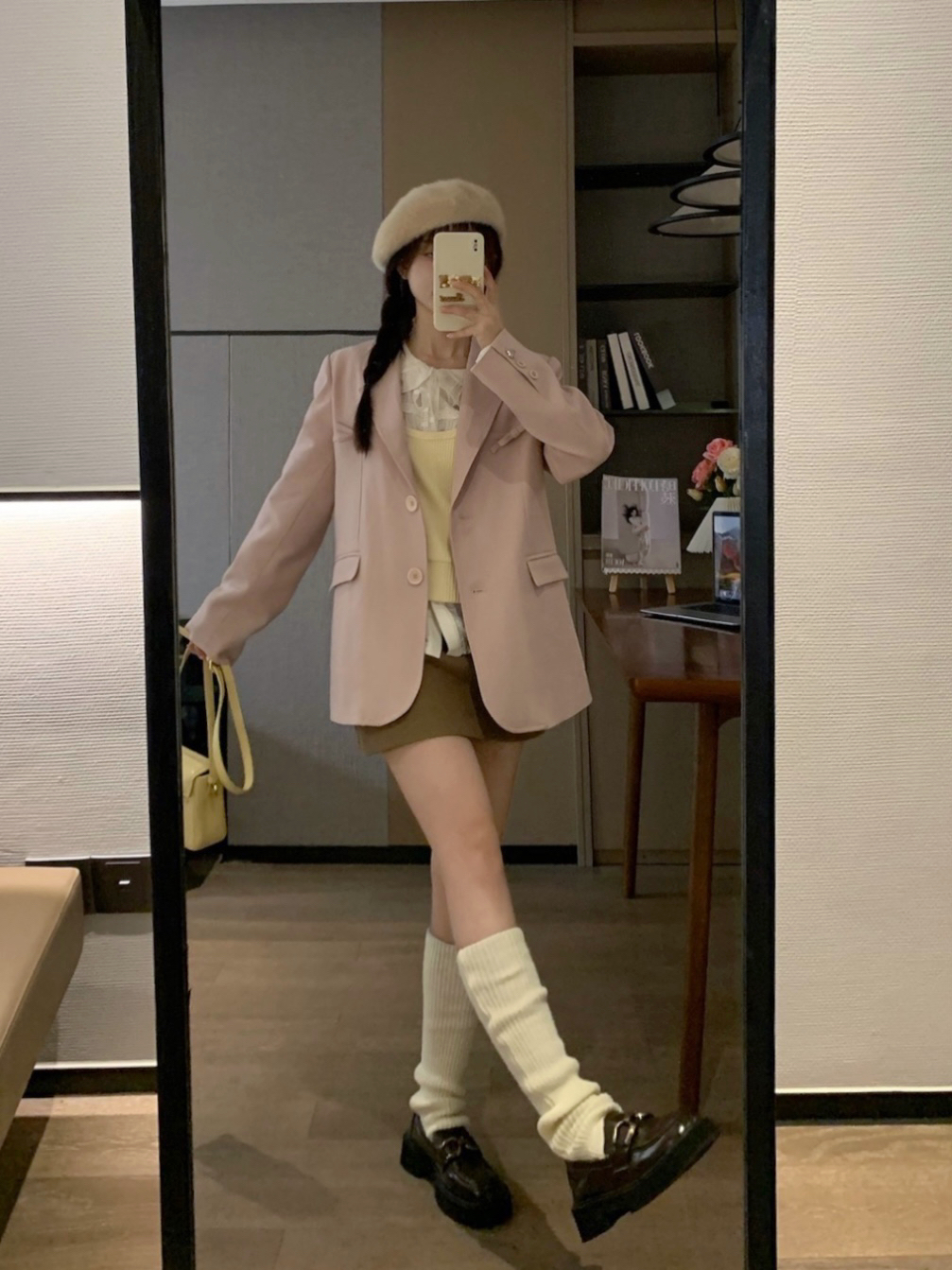 Casual Loose-Fit Mid-Length Pink Blazer for Women - Spring 2025 Slimming Silhouette Fashion Outerwear Casual Loose-Fit Mid-Length Pink Blazer for Women - Spring 2025 Slimming Silhouette Fashion Outerwear