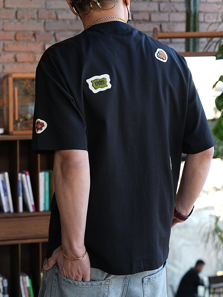 Casual Minimalist Patch Embroidery Short Sleeve T-Shirt for Men - Summer Trendy Round Neck Tee in Hong Kong Style Casual Minimalist Patch Embroidery Short Sleeve T-Shirt for Men - Summer Trendy Round Neck Tee in Hong Kong Style