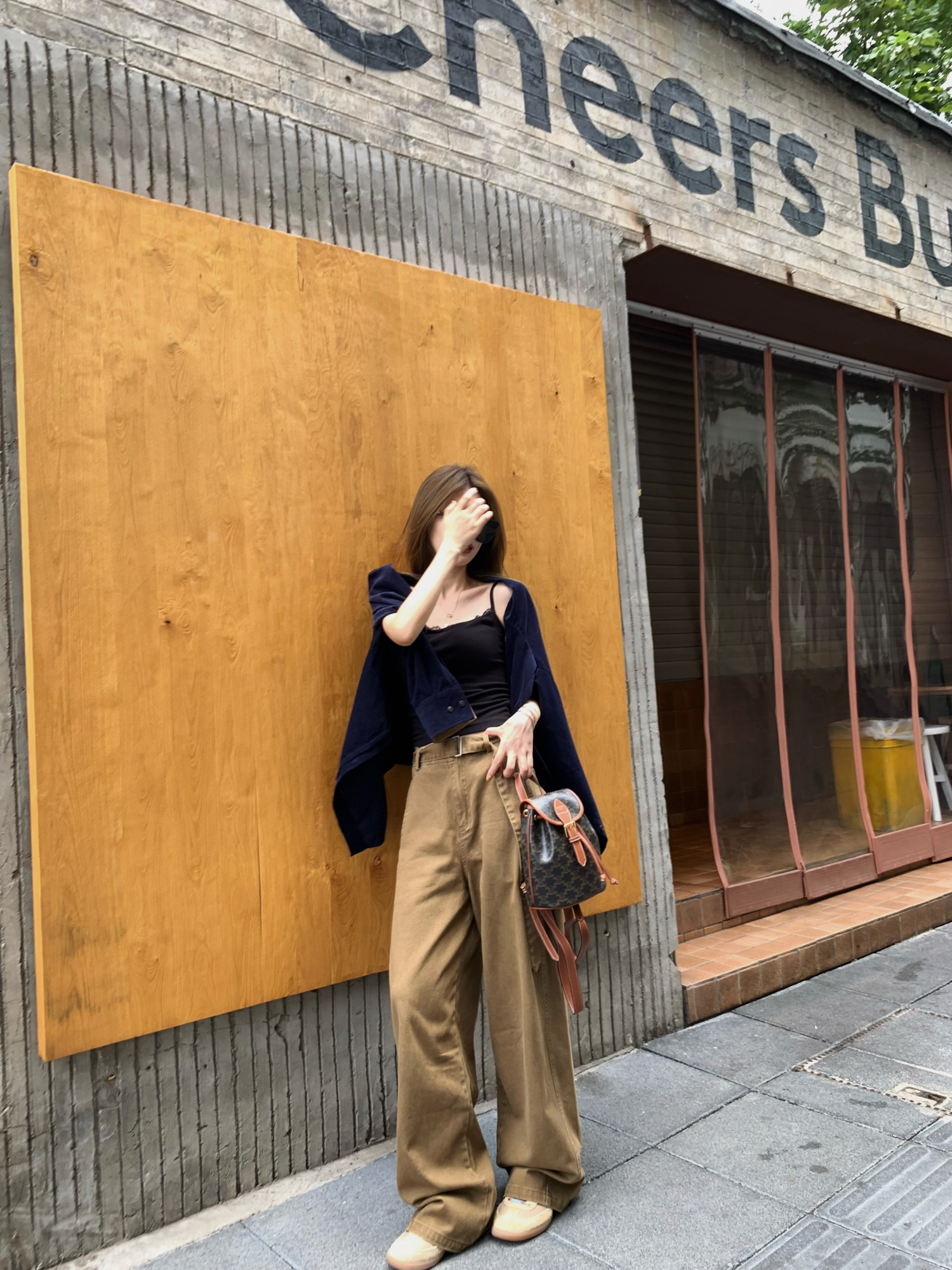 Casual Women's Loose Silhouette Pants with Waist Belt - Britney-Inspired Scythe Style for Leisure Wear Casual Women's Loose Silhouette Pants with Waist Belt - Britney-Inspired Scythe Style for Leisure Wear