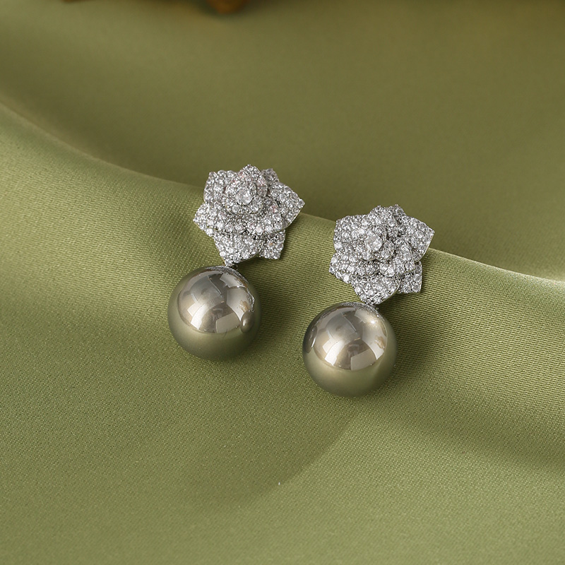 Chic Floral Pearl Earrings for Women, Lightweight Luxury S925 Silver Camellia Design, Unique Fashion Jewelry