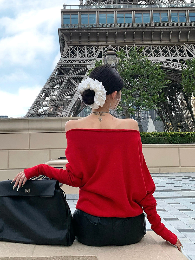 Chic Rhinestone Off-Shoulder Red Knitted Women's Top for Autumn Winter - Sexy Hot Girl Style, French Letter Design Chic Rhinestone Off-Shoulder Red Knitted Women's Top for Autumn Winter - Sexy Hot Girl Style, French Letter Design