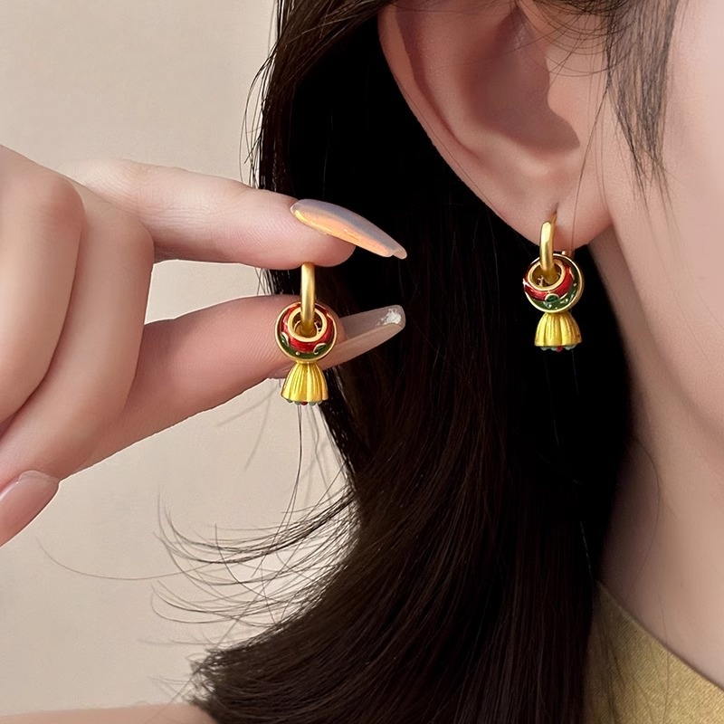 Chinese Style Ancient Design Earrings for Women - Niche Ear Studs and Pendants - Elegant Fashion Accessories Chinese Style Ancient Design Earrings for Women - Niche Ear Studs and Pendants - Elegant Fashion Accessories