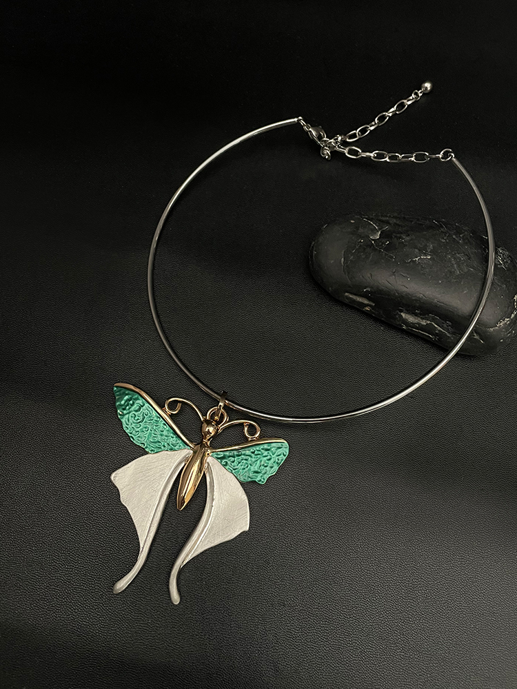 Chinese-Style Butterfly Necklace for Women, High-End Ancient Wind Collar Design, Personalized Summer Accessory Chinese-Style Butterfly Necklace for Women, High-End Ancient Wind Collar Design, Personalized Summer Accessory