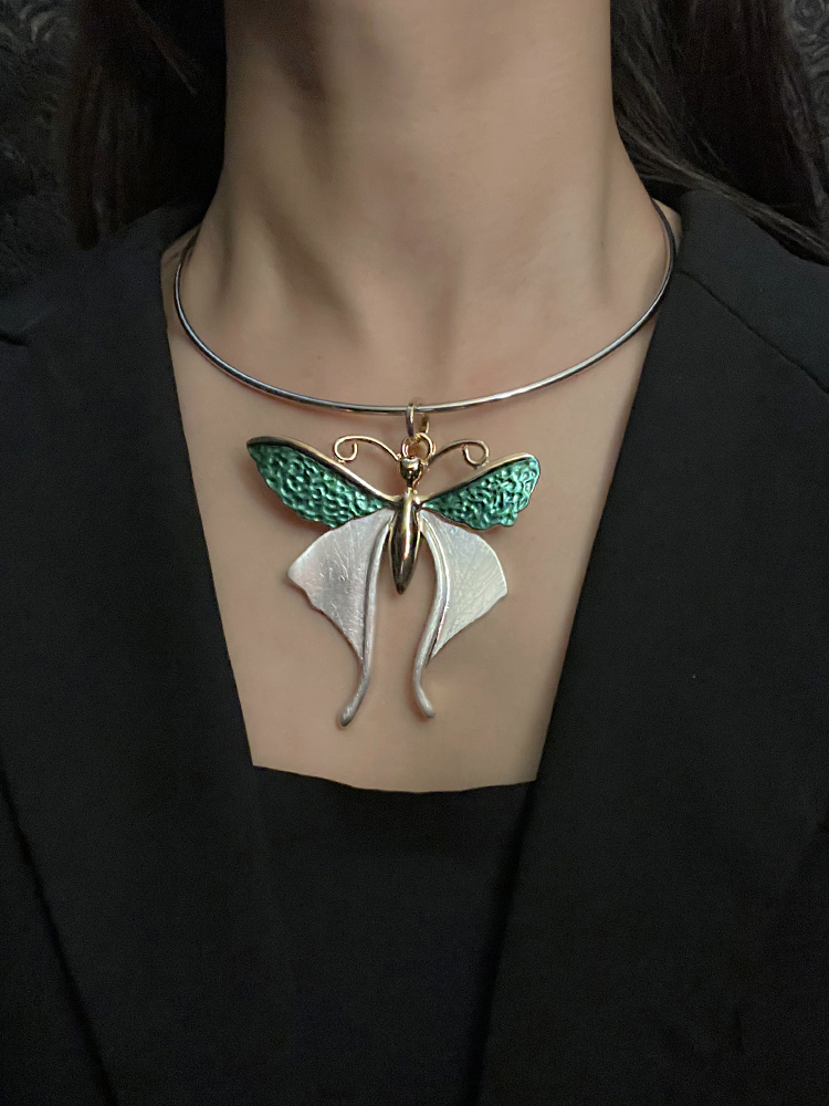 Chinese-Style Butterfly Necklace for Women, High-End Ancient Wind Collar Design, Personalized Summer Accessory Chinese-Style Butterfly Necklace for Women, High-End Ancient Wind Collar Design, Personalized Summer Accessory
