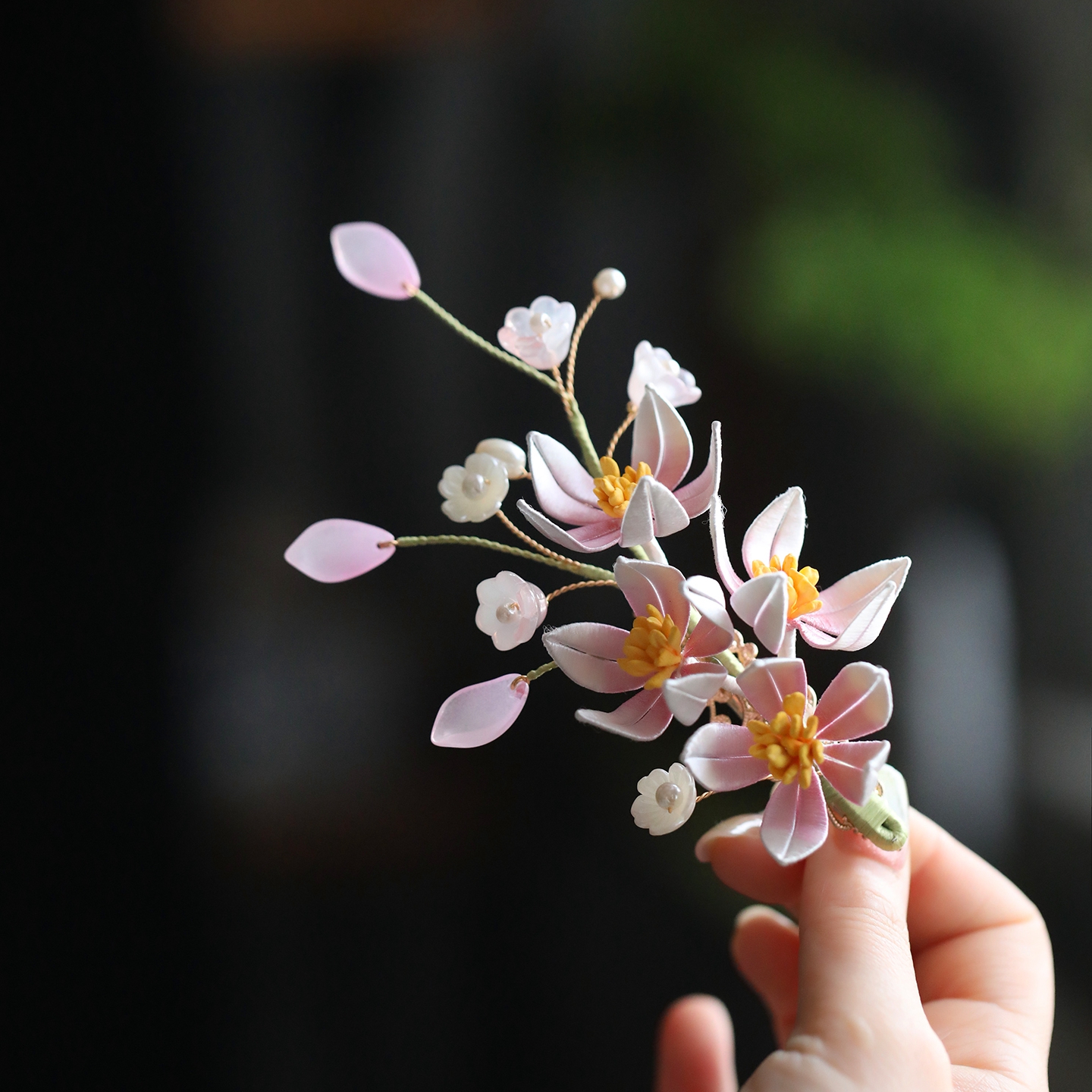 Chinese Style Floral Hairpin Headdress - Hanfu Accessory for Qipao, Daily Updo, Pink Flower-Wrapped Hair Clip