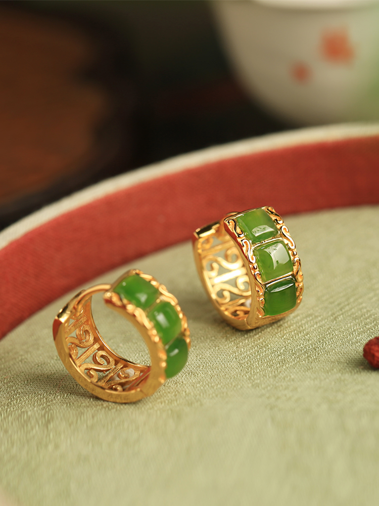 Chinese Style Hetian Jade Green Ear Clips - Women's Pure Silver Gemstone Earrings with Gold Inlay - National Wind Jewelry Chinese Style Hetian Jade Green Ear Clips - Women's Pure Silver Gemstone Earrings with Gold Inlay - National Wind Jewelry