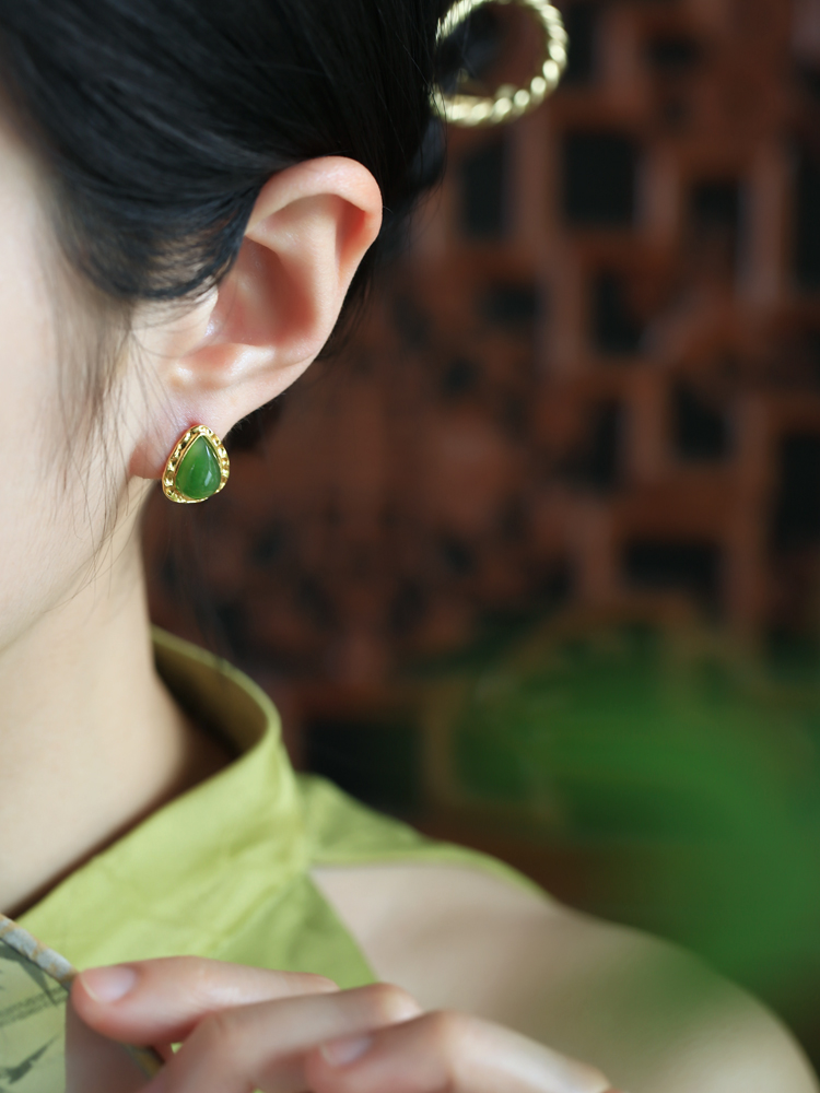 Chinese Style Hetian Jade Green Water Droplet Earrings with Gold-Plated Silver, National Wind Design for Women Chinese Style Hetian Jade Green Water Droplet Earrings with Gold-Plated Silver, National Wind Design for Women