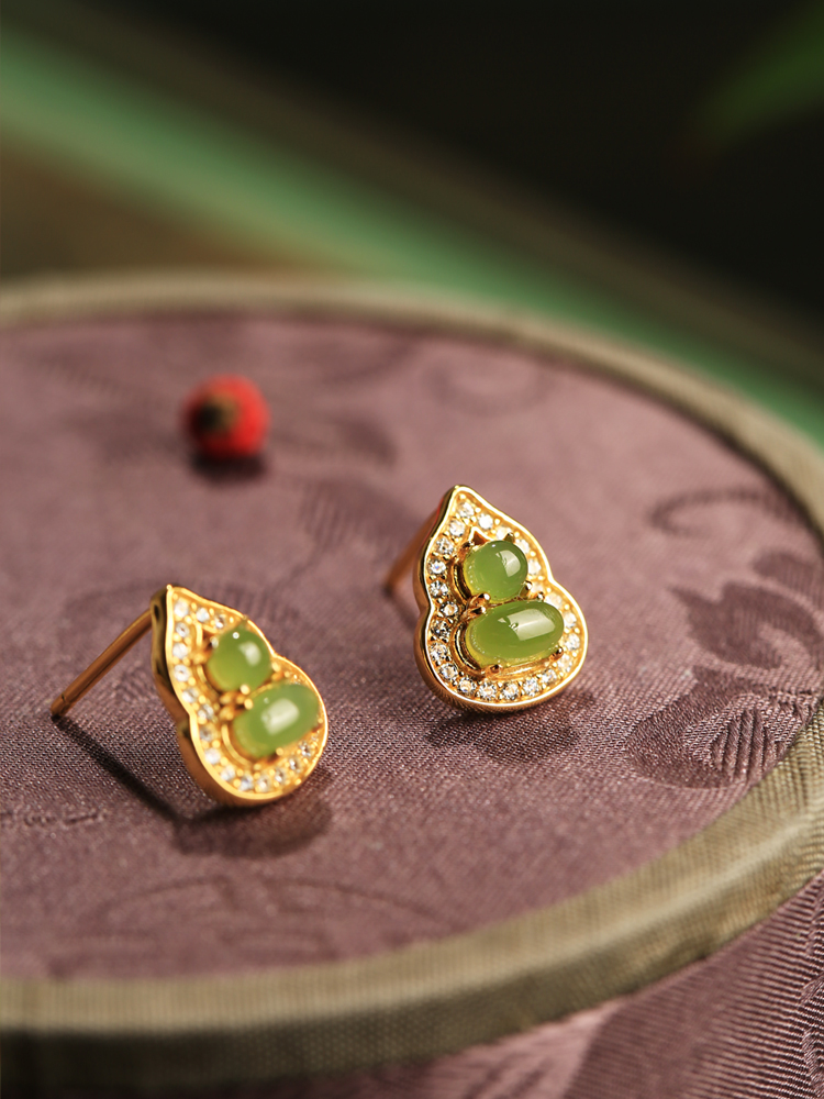 Chinese Style Hetian Jade Pure Silver Gourd Stud Earrings for Women, Elegant Natural Jade Light Luxury Accessories Chinese Style Hetian Jade Pure Silver Gourd Stud Earrings for Women, Elegant Natural Jade Light Luxury Accessories