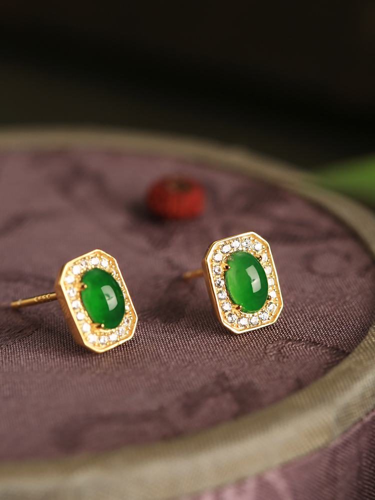 Chinese Style Ice Jade Pendant Silver Earrings for Women - Green Jade Stone, Metaphysical Wealth-Enhancing Jewelry, Elegant Design Chinese Style Ice Jade Pendant Silver Earrings for Women - Green Jade Stone, Metaphysical Wealth-Enhancing Jewelry, Elegant Design