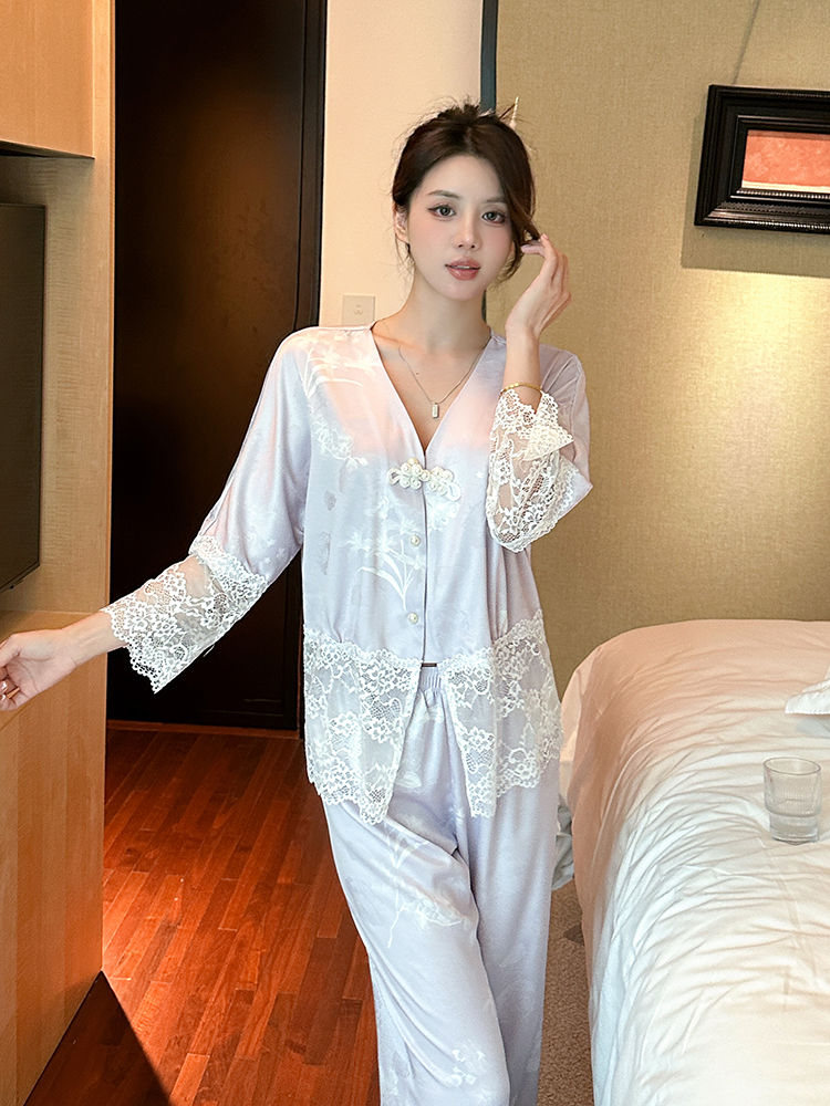 Chinese-Style Ice Silk Pajamas Set for Women, High-End National Style Summer Homewear, 2025 Spring & Autumn Outdoor Wear Chinese-Style Ice Silk Pajamas Set for Women, High-End National Style Summer Homewear, 2025 Spring & Autumn Outdoor Wear