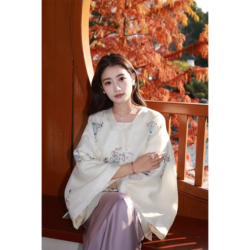 Chinese-Style Printed Jacket for Women - Unique Age-Reducing Design, White National Wind Shirt, Trendy Fashion Top Chinese-Style Printed Jacket for Women - Unique Age-Reducing Design, White National Wind Shirt, Trendy Fashion Top