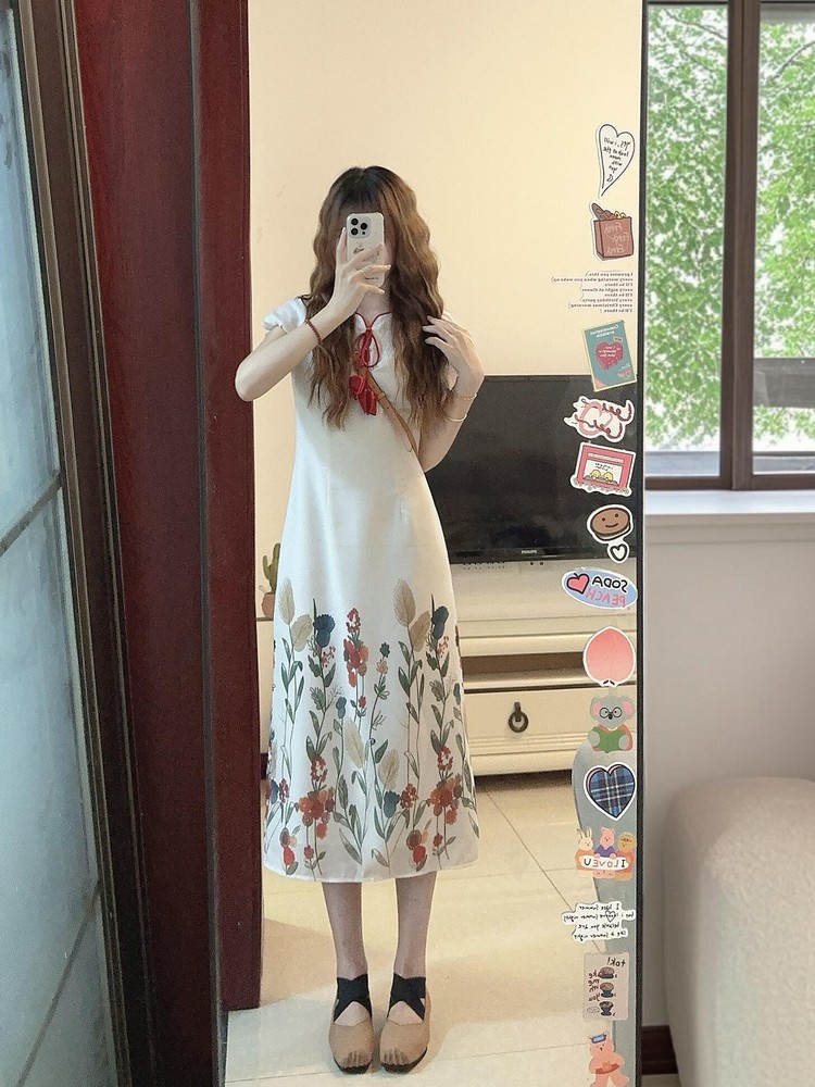 Chinese-Style Qipao Dress for Women, Vintage French Design, Niche Gentle Long Skirt for Summer, Elegant 90s Aesthetic Chinese-Style Qipao Dress for Women, Vintage French Design, Niche Gentle Long Skirt for Summer, Elegant 90s Aesthetic