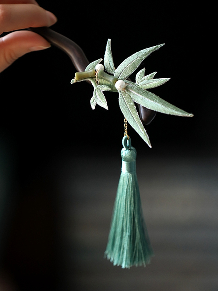 Chinese-Style Qipao Hairpin with Embroidered Bamboo Leaves, Flowing Tassel, Hanfu Accessory, National Style Hair Accessory Chinese-Style Qipao Hairpin with Embroidered Bamboo Leaves, Flowing Tassel, Hanfu Accessory, National Style Hair Accessory