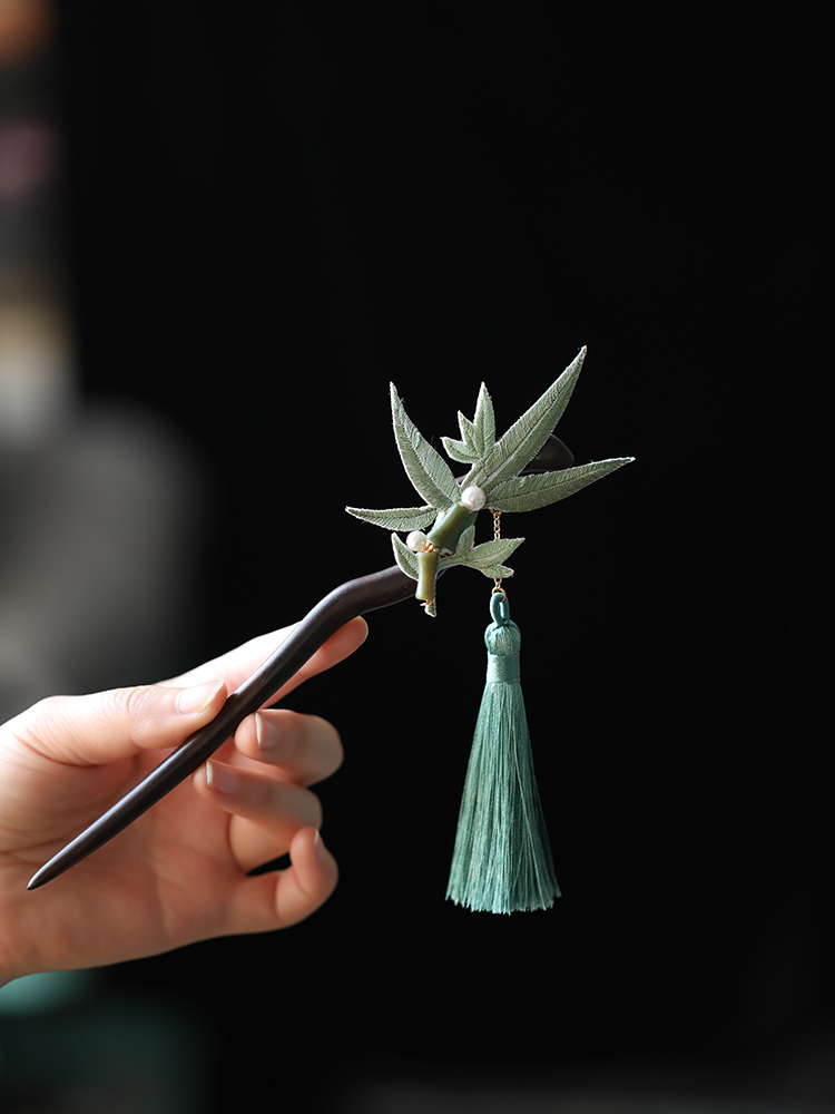 Chinese-Style Qipao Hairpin with Embroidered Bamboo Leaves, Flowing Tassel, Hanfu Accessory, National Style Hair Accessory Chinese-Style Qipao Hairpin with Embroidered Bamboo Leaves, Flowing Tassel, Hanfu Accessory, National Style Hair Accessory