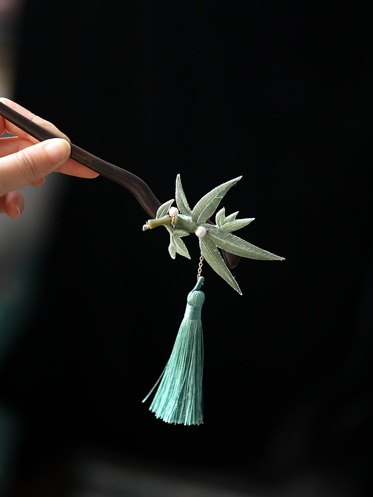 Chinese-Style Qipao Hairpin with Embroidered Bamboo Leaves, Flowing Tassel, Hanfu Accessory, National Style Hair Accessory Chinese-Style Qipao Hairpin with Embroidered Bamboo Leaves, Flowing Tassel, Hanfu Accessory, National Style Hair Accessory