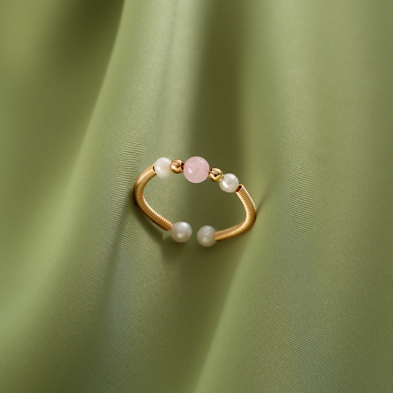 Chinese-Style Strawberry Crystal Pearl Handmade Ring for Women, Adjustable Open Finger Design, Light Luxury High-End Feel Chinese-Style Strawberry Crystal Pearl Handmade Ring for Women, Adjustable Open Finger Design, Light Luxury High-End Feel