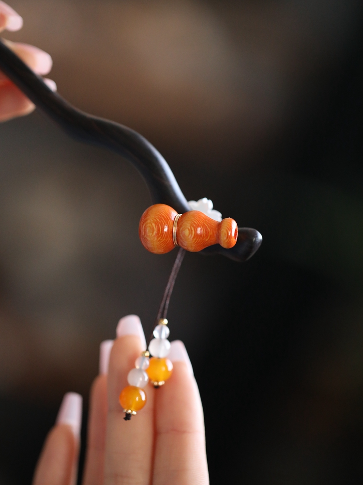 Chinese Style Wooden Hairpin with Gourd Tassel for Girls - Ancient Qipao Updo Accessory, Simple Daily Hanfu Decoration Chinese Style Wooden Hairpin with Gourd Tassel for Girls - Ancient Qipao Updo Accessory, Simple Daily Hanfu Decoration