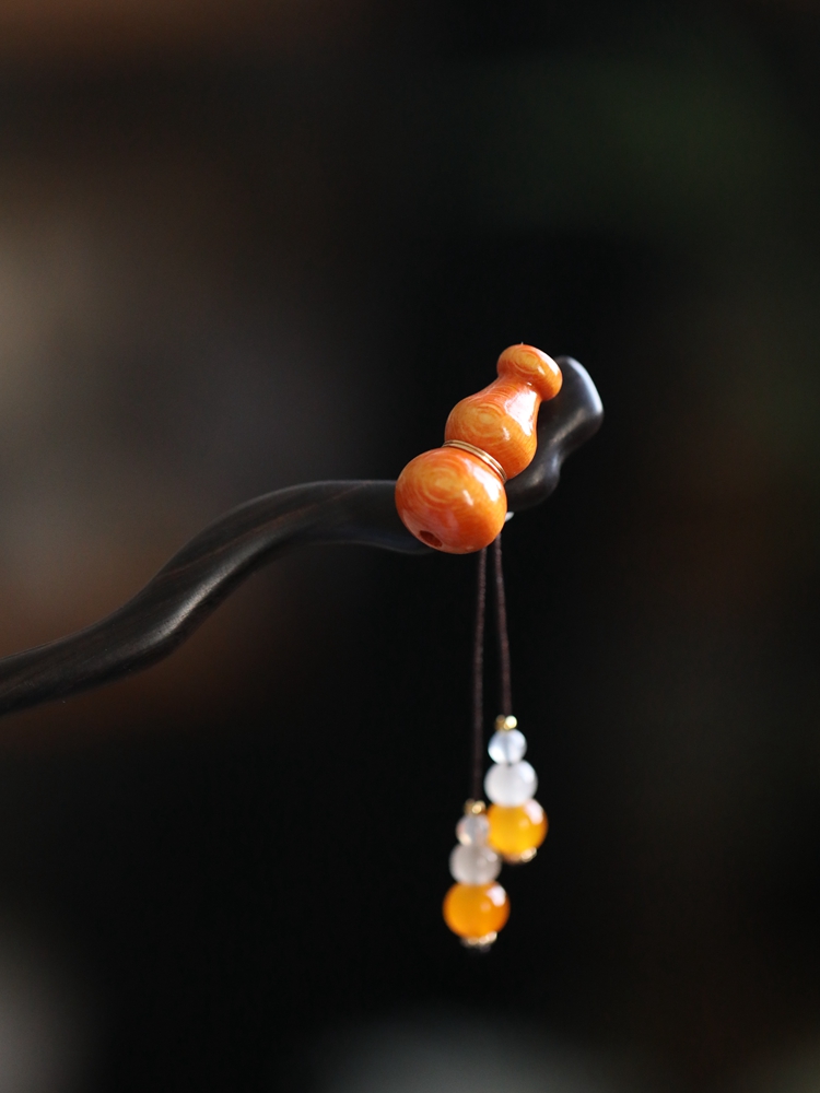 Chinese Style Wooden Hairpin with Gourd Tassel for Girls - Ancient Qipao Updo Accessory, Simple Daily Hanfu Decoration Chinese Style Wooden Hairpin with Gourd Tassel for Girls - Ancient Qipao Updo Accessory, Simple Daily Hanfu Decoration