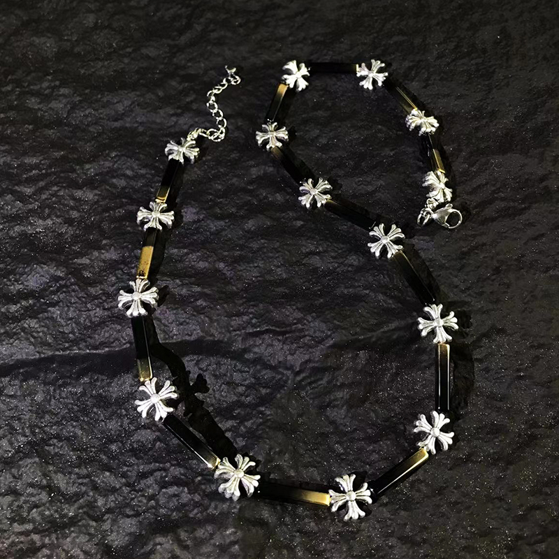 Choker Cross Necklace for Women - Light Luxury High-End Clavicle Chain, Y2K Baddie Subculture Accessory Trend Choker Cross Necklace for Women - Light Luxury High-End Clavicle Chain, Y2K Baddie Subculture Accessory Trend