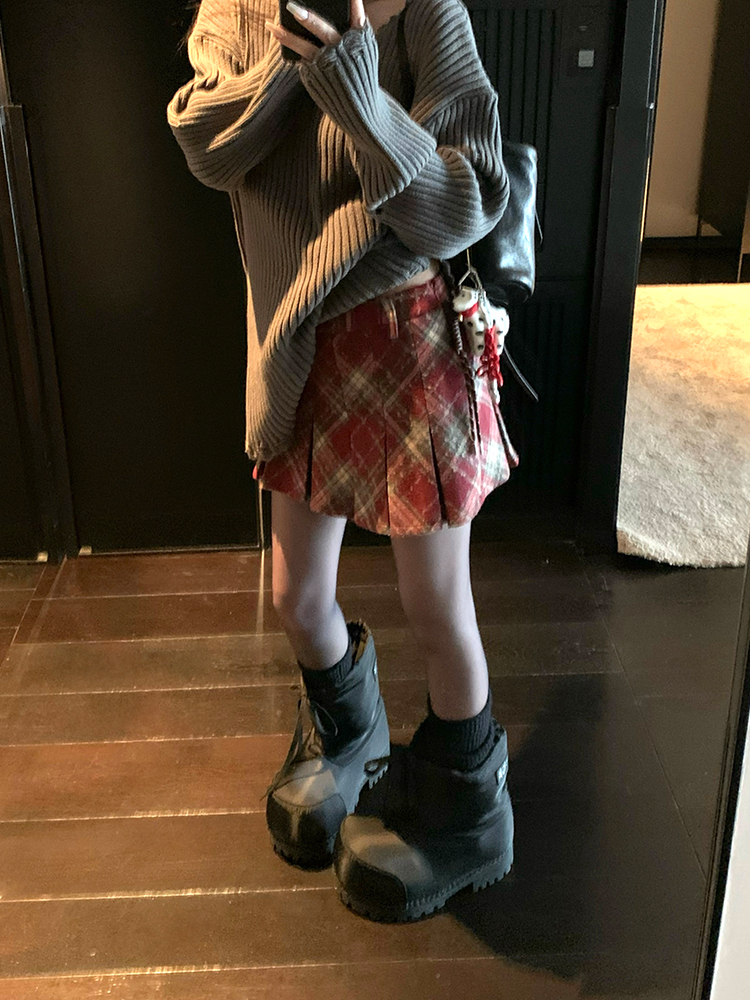 Christmas & New Year Red Plaid Pleated Short Skirt - Women's British College Style 90s Aesthetic Fashion Christmas & New Year Red Plaid Pleated Short Skirt - Women's British College Style 90s Aesthetic Fashion
