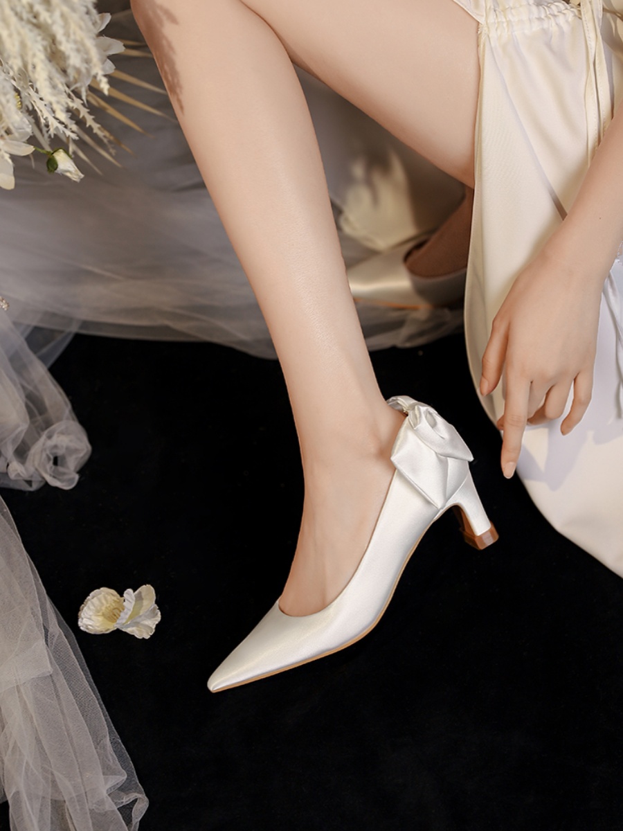 Chunky Heel Bowknot French Bridal Wedding Shoes - Comfortable Luxury Style for 2025 Chunky Heel Bowknot French Bridal Wedding Shoes - Comfortable Luxury Style for 2025