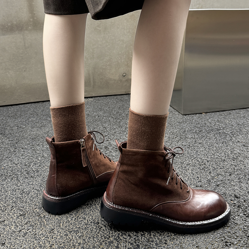 Chunky-Heeled Lace-Up Martin Boots for Women - Water-Washed Cowhide, Thick-Soled British Style Short Boots with Patchwork - 2025 Autumn/Winter Chunky-Heeled Lace-Up Martin Boots for Women - Water-Washed Cowhide, Thick-Soled British Style Short Boots with Patchwork - 2025 Autumn/Winter