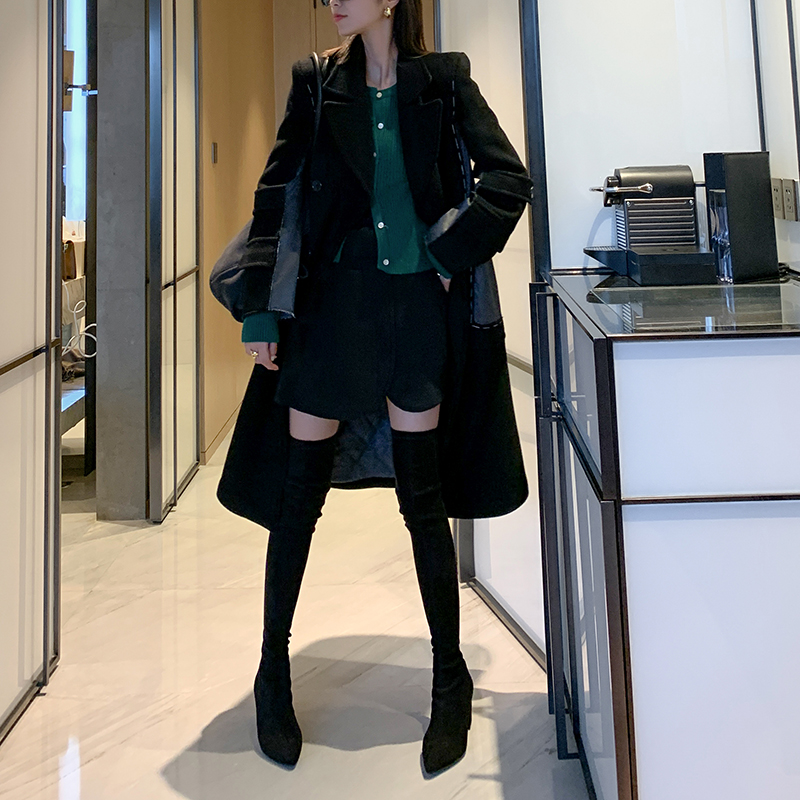 Chunky Heeled Pointed Toe Over-the-Knee Boots for Women - Mid-Heel Genuine Leather Stretchy Long Boots for Leg-Lengthening Style Chunky Heeled Pointed Toe Over-the-Knee Boots for Women - Mid-Heel Genuine Leather Stretchy Long Boots for Leg-Lengthening Style
