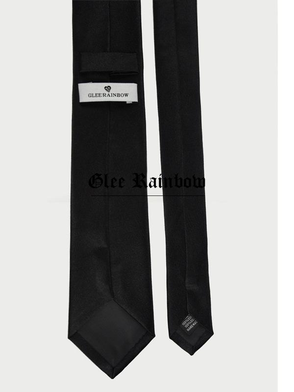 Classic Black Silk Tie - Genderless 7cm Wide - Stylish Accessory for Formal Wear and Everyday Elegance