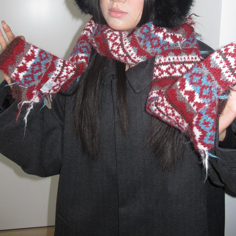 Classic Retro Fair Isle Wool Blend Scarf for Women - Warm Winter Neck Warmer, Versatile INS Style Accessory Classic Retro Fair Isle Wool Blend Scarf for Women - Warm Winter Neck Warmer, Versatile INS Style Accessory