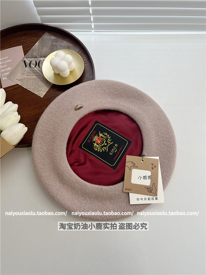 Classic Wool Beret Hat for Women - 14 Colors, Metal Buckle, Retro Artistic Fashion for Autumn and Winter Classic Wool Beret Hat for Women - 14 Colors, Metal Buckle, Retro Artistic Fashion for Autumn and Winter