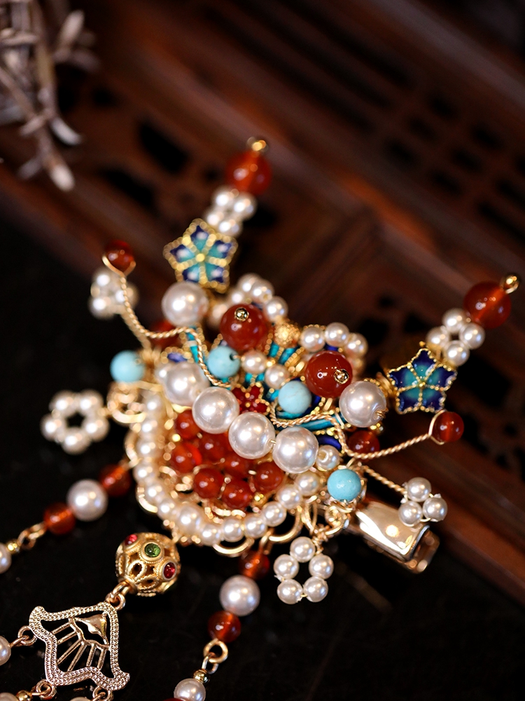 Classical Dragon Year Brooch - National Style Retro Decorative Pin for Autumn & Winter Coats, Festive Niche Accessory Classical Dragon Year Brooch - National Style Retro Decorative Pin for Autumn & Winter Coats, Festive Niche Accessory