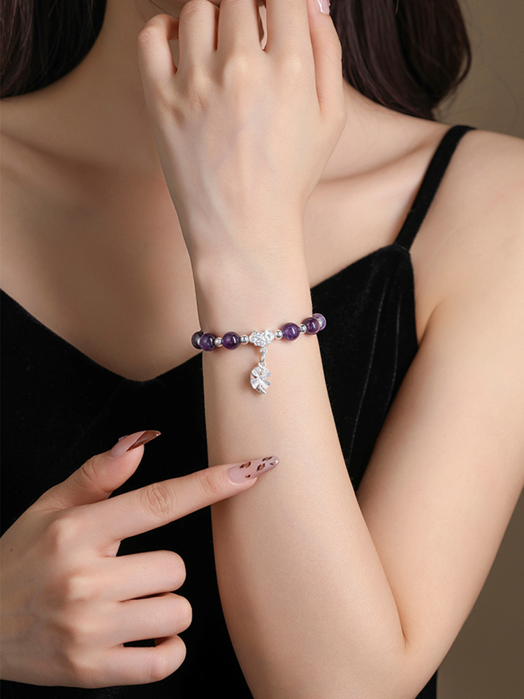 Classy Amethyst Bracelet for Women - High-End Peace Lock Pure Silver Accessory Classy Amethyst Bracelet for Women - High-End Peace Lock Pure Silver Accessory