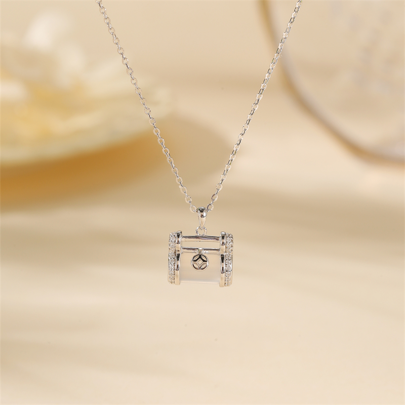 Classy Chinese Style White Jadeite Ruyi Lock Necklace for Women, Blue and White Porcelain with Pure Silver Collarbone Chain