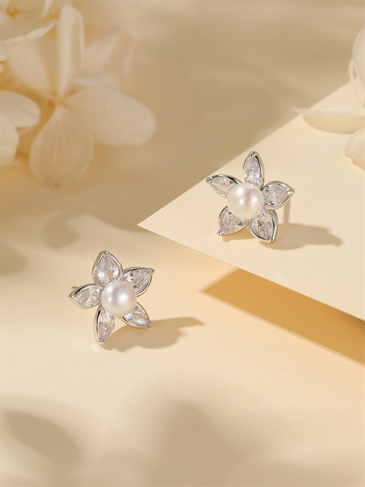 Classy Flower Pearl Earrings for Women - Light Luxury Zirconia Sterling Silver Studs, High-End Floral Design Classy Flower Pearl Earrings for Women - Light Luxury Zirconia Sterling Silver Studs, High-End Floral Design