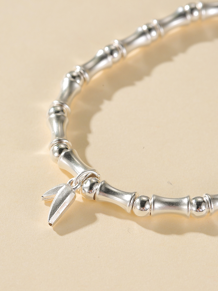 Classy S925 Pure Silver Bamboo Joint Bracelet for Women - Elegant Decorative Design, Chic Fashion Accessory Classy S925 Pure Silver Bamboo Joint Bracelet for Women - Elegant Decorative Design, Chic Fashion Accessory