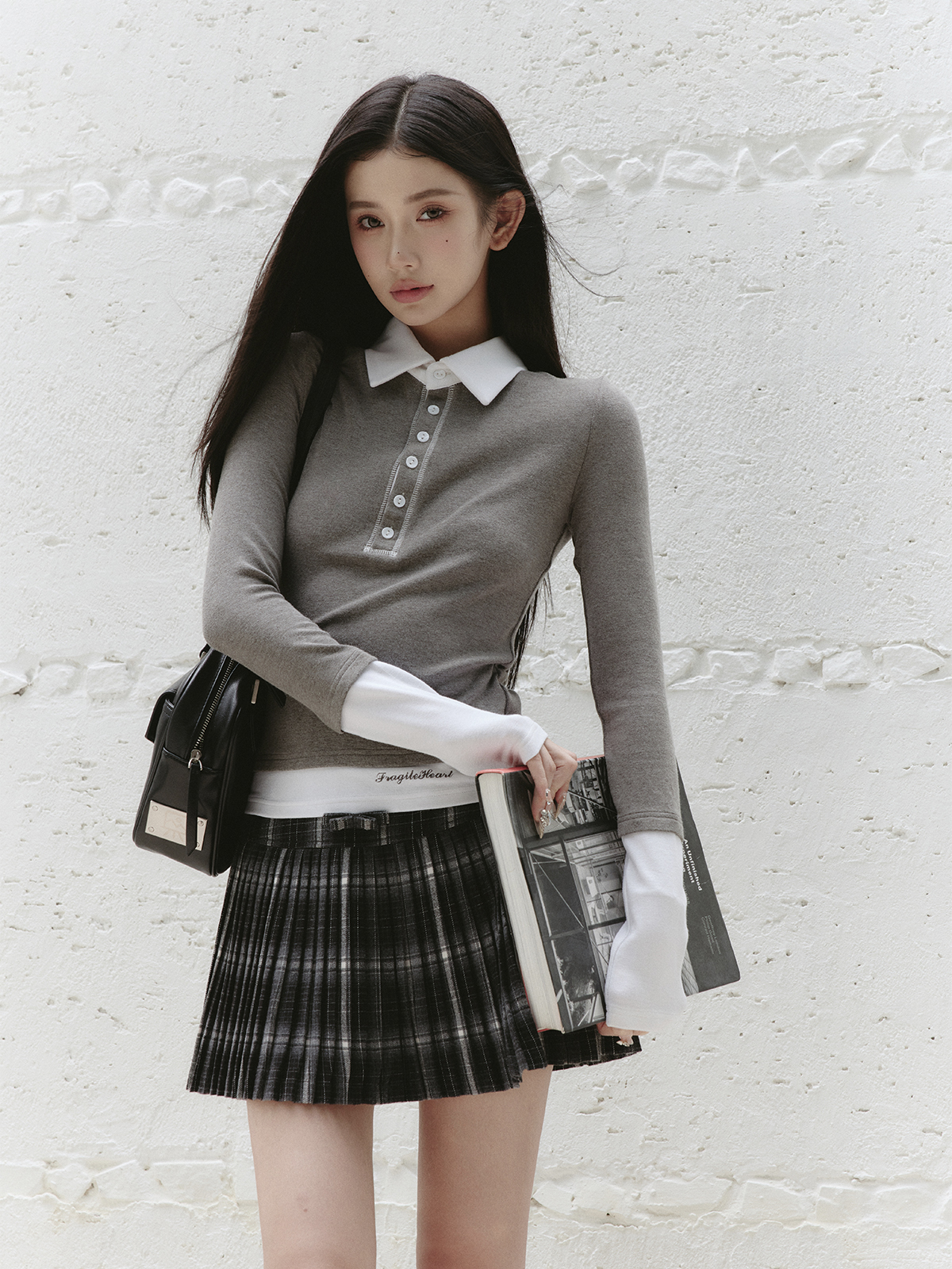 Cold Senior Sister Color-Blocked Slim Fit Fake Two-Piece Knitted Top - Trendy Layered Look for Y2K and 90s Fashion Lovers