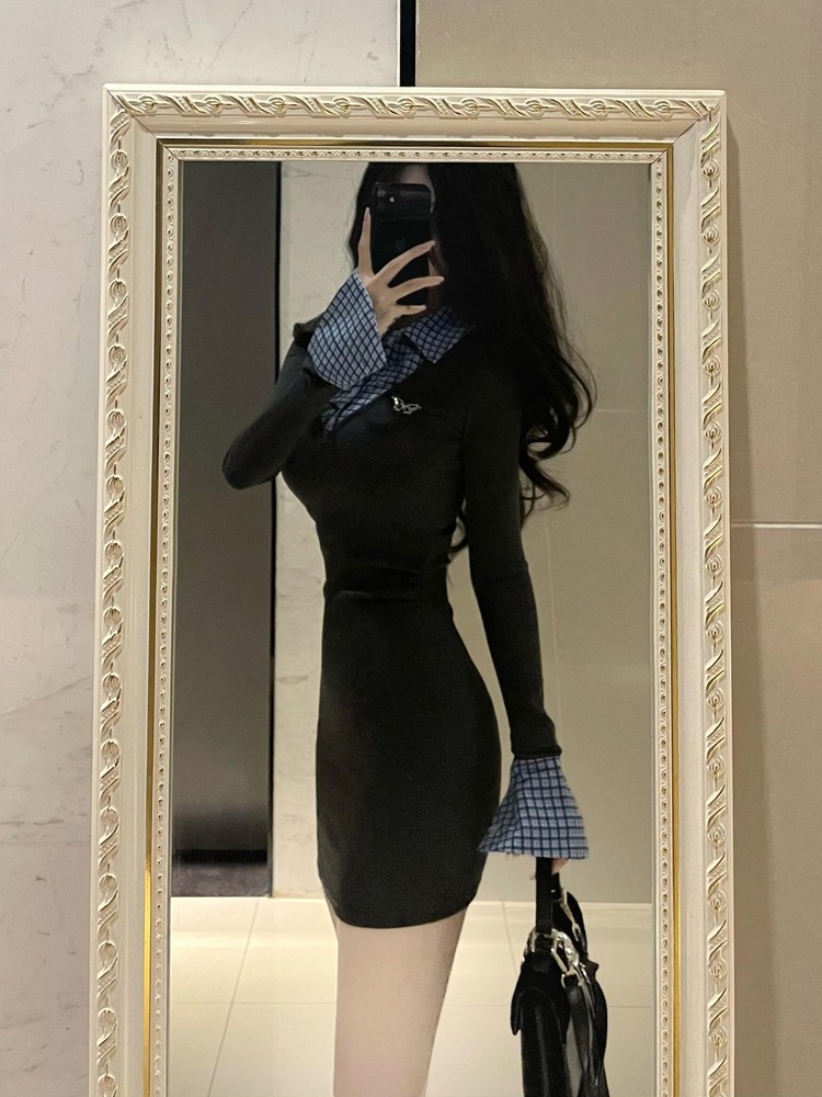 College Style Patchwork Faux Two-Piece Knitted Dress for Women - Waist-Cinching Bodycon Skirt for Spring Fashion College Style Patchwork Faux Two-Piece Knitted Dress for Women - Waist-Cinching Bodycon Skirt for Spring Fashion