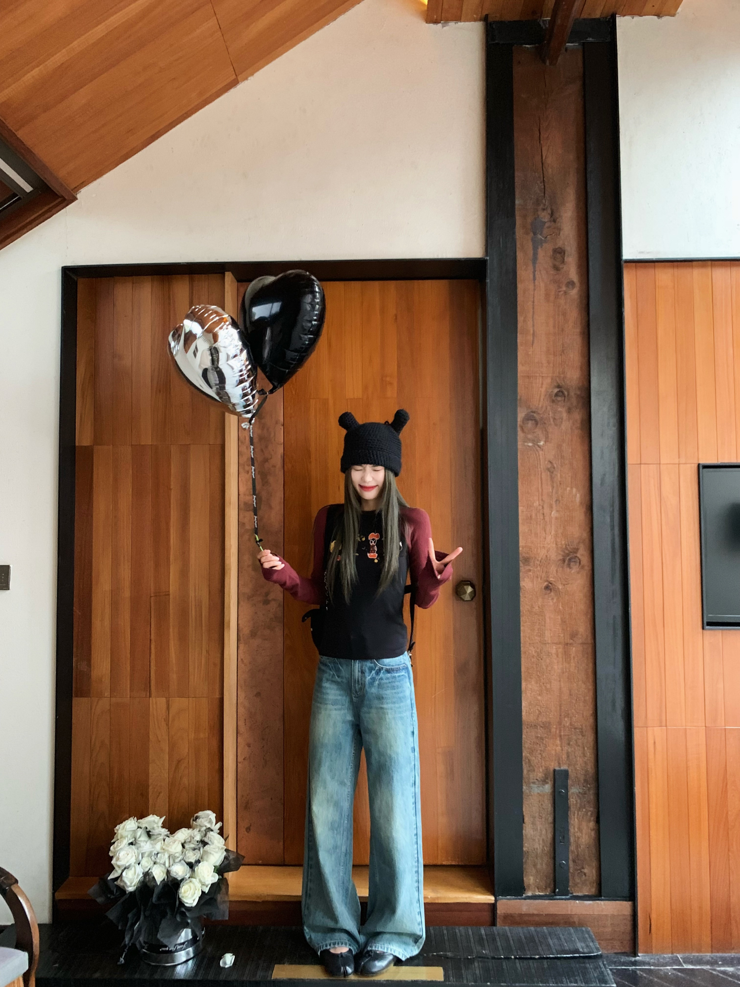 Color Block Embroidered Raglan Long Sleeve T-Shirt for Women - Little Jun Jun Britney Elf Apple Cat, Y2K Style, Unique Design Color Block Embroidered Raglan Long Sleeve T-Shirt for Women - Little Jun Jun Britney Elf Apple Cat, Y2K Style, Unique Design