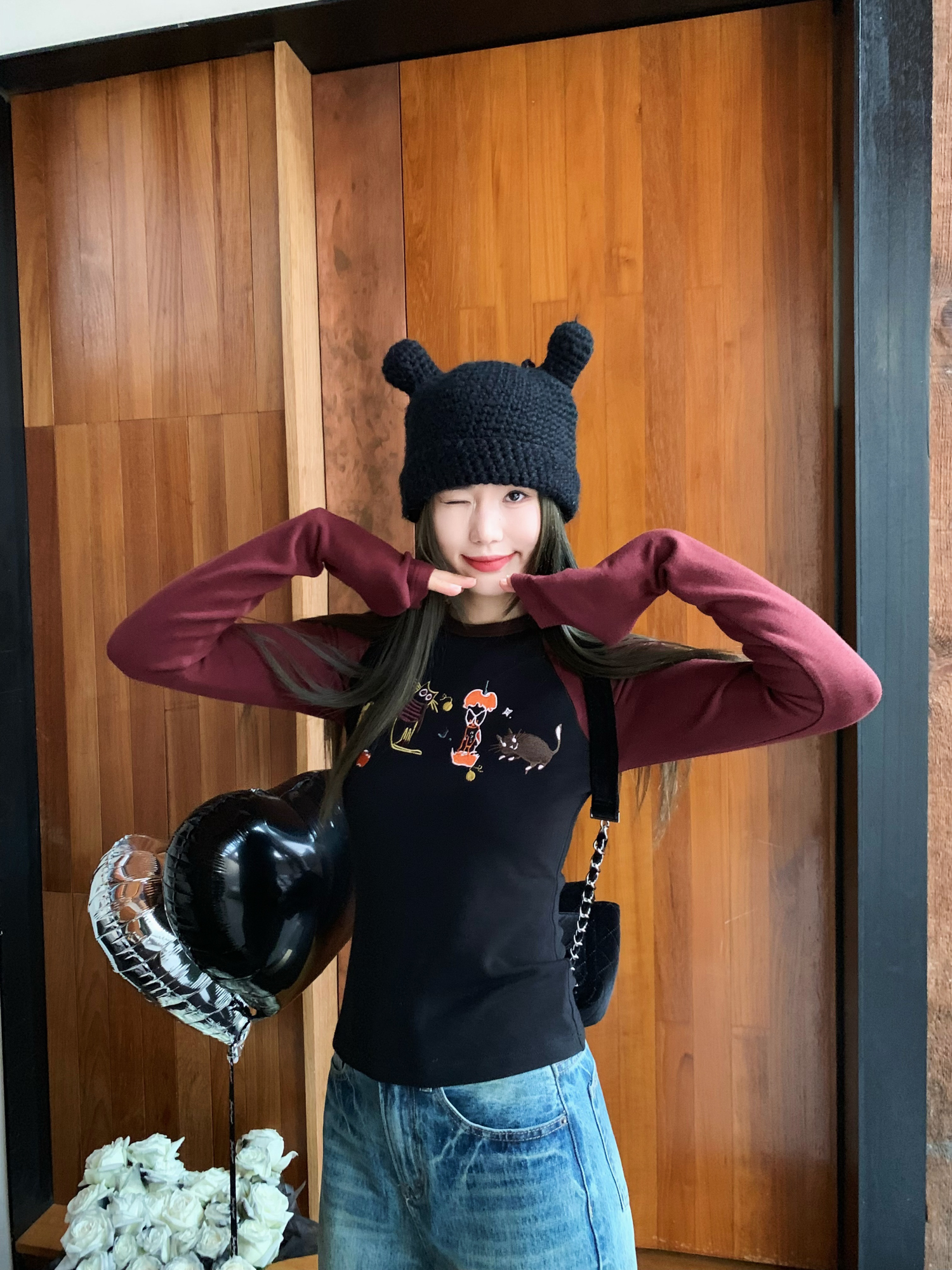 Color Block Embroidered Raglan Long Sleeve T-Shirt for Women - Little Jun Jun Britney Elf Apple Cat, Y2K Style, Unique Design Color Block Embroidered Raglan Long Sleeve T-Shirt for Women - Little Jun Jun Britney Elf Apple Cat, Y2K Style, Unique Design