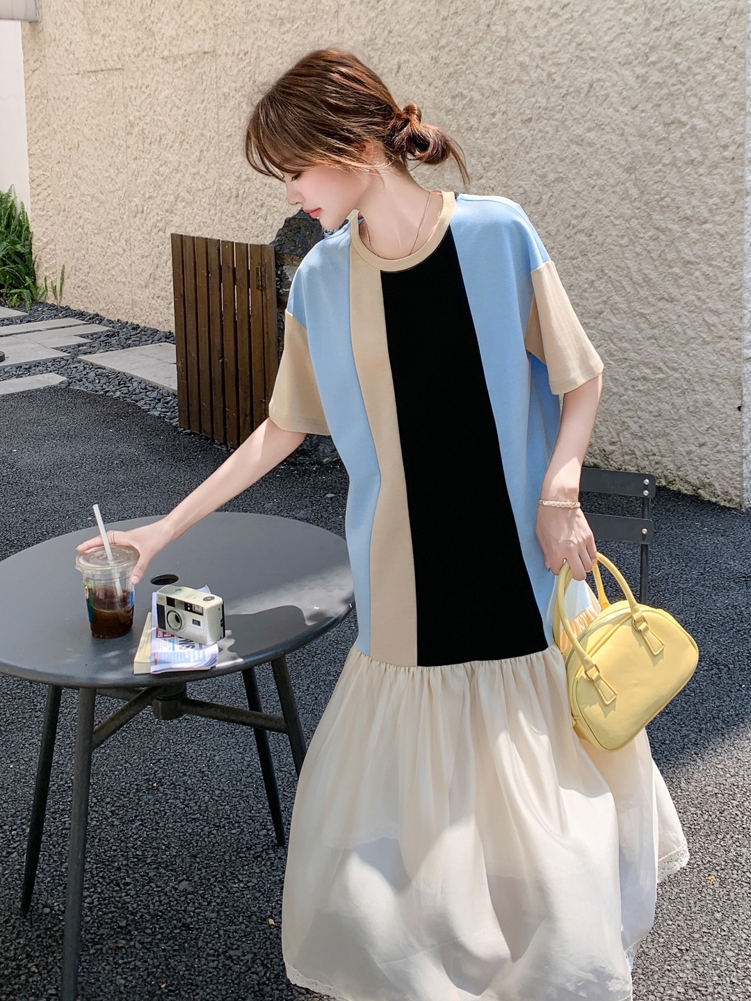 Color-Block Mermaid Dress for Women - Fashionable Vacation Style, Sweet Age-Reducing, Summer 2025 Long Skirt Color-Block Mermaid Dress for Women - Fashionable Vacation Style, Sweet Age-Reducing, Summer 2025 Long Skirt