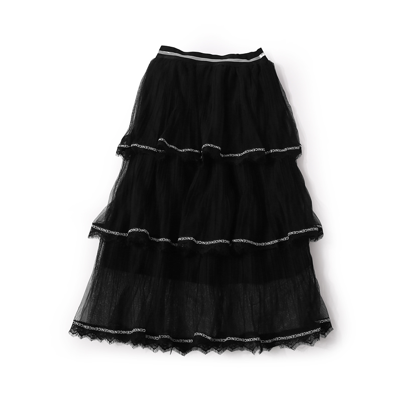 Color-Block Pattern T-Shirt with Letter Lace Trim & Pleated Tulle Cake Skirt Two-Piece Set for Women - Summer European Style