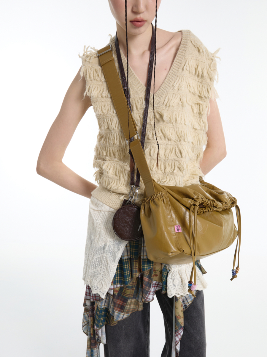 Color-Blocking Natural Stone Drawstring Crossbody Bag - Soft Stacked Lazy Style for Casual Outfits Color-Blocking Natural Stone Drawstring Crossbody Bag - Soft Stacked Lazy Style for Casual Outfits