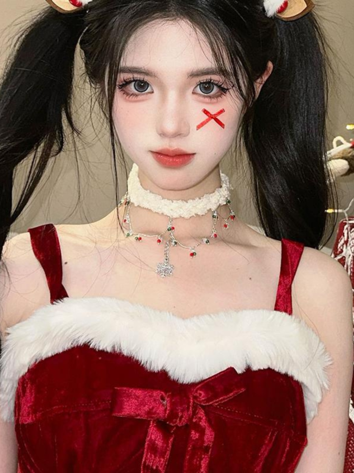 Colorful Christmas Snowflake Plush Necklace | Pearl Choker Heart Pendant Collarbone Chain for Festive New Year Accessories Colorful Christmas Snowflake Plush Necklace | Pearl Choker Heart Pendant Collarbone Chain for Festive New Year Accessories