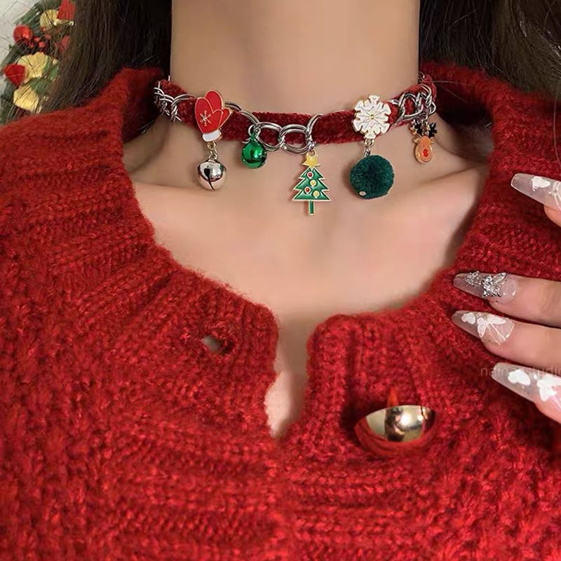 Colorful Christmas Snowflake Plush Necklace | Pearl Choker Heart Pendant Collarbone Chain for Festive New Year Accessories Colorful Christmas Snowflake Plush Necklace | Pearl Choker Heart Pendant Collarbone Chain for Festive New Year Accessories