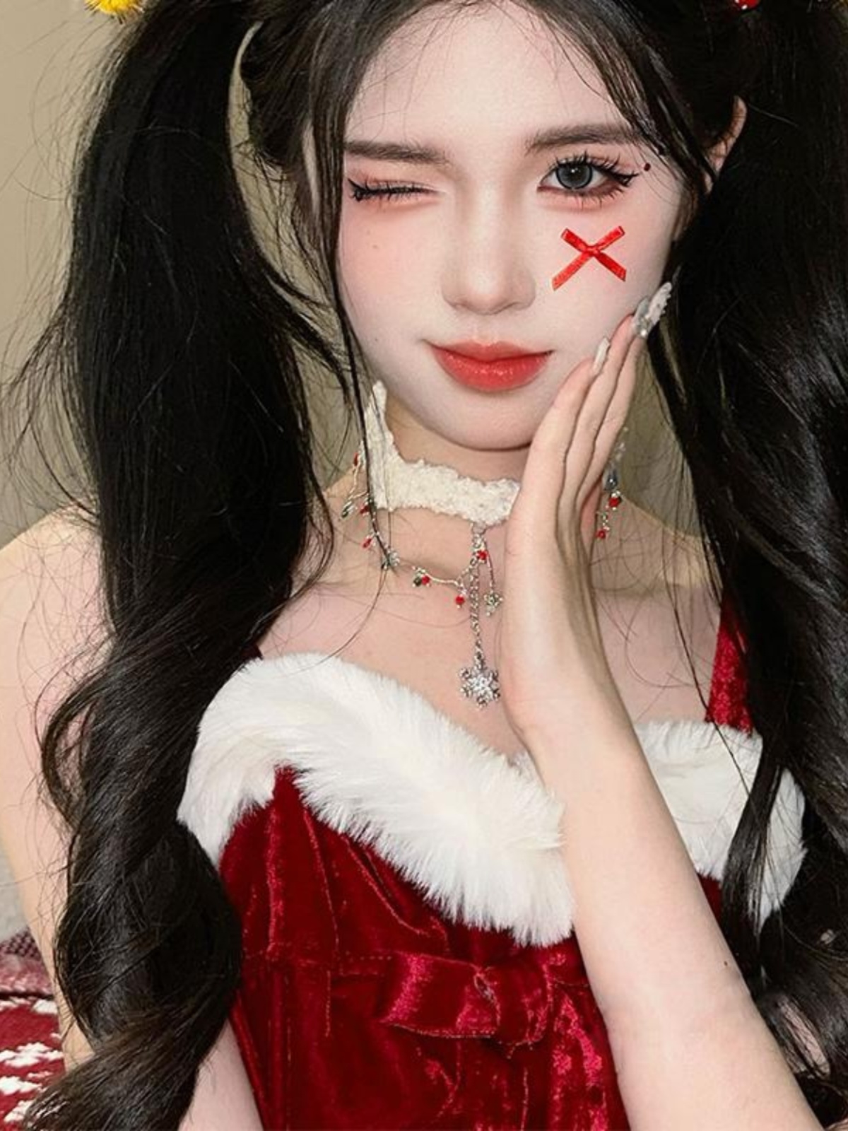 Colorful Christmas Snowflake Plush Necklace | Pearl Choker Heart Pendant Collarbone Chain for Festive New Year Accessories Colorful Christmas Snowflake Plush Necklace | Pearl Choker Heart Pendant Collarbone Chain for Festive New Year Accessories