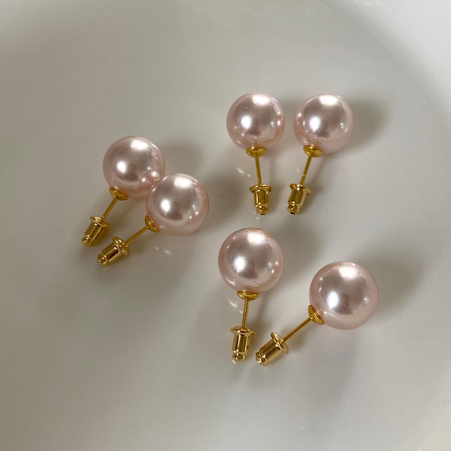 Colorful Mother-of-Pearl Aurora Mirror Earrings for Women, Light Luxury Style, Perfect for 90s and Y2K Fashion Trends Colorful Mother-of-Pearl Aurora Mirror Earrings for Women, Light Luxury Style, Perfect for 90s and Y2K Fashion Trends