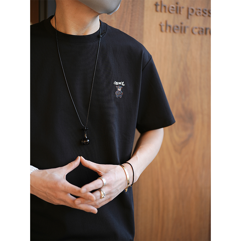 Colorful Woven Bear Embroidered Short-Sleeve T-Shirt for Men - Korean Style Spring/Summer Trendy Round Neck Top Colorful Woven Bear Embroidered Short-Sleeve T-Shirt for Men - Korean Style Spring/Summer Trendy Round Neck Top