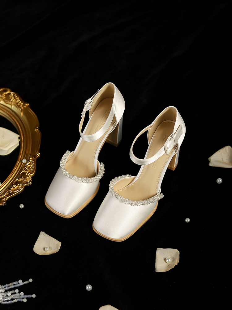 Comfortable French-Style Chunky Heel Bridal Wedding Dress Shoes for 2025, Perfect Lawn Wedding Essentials and Everyday Wear