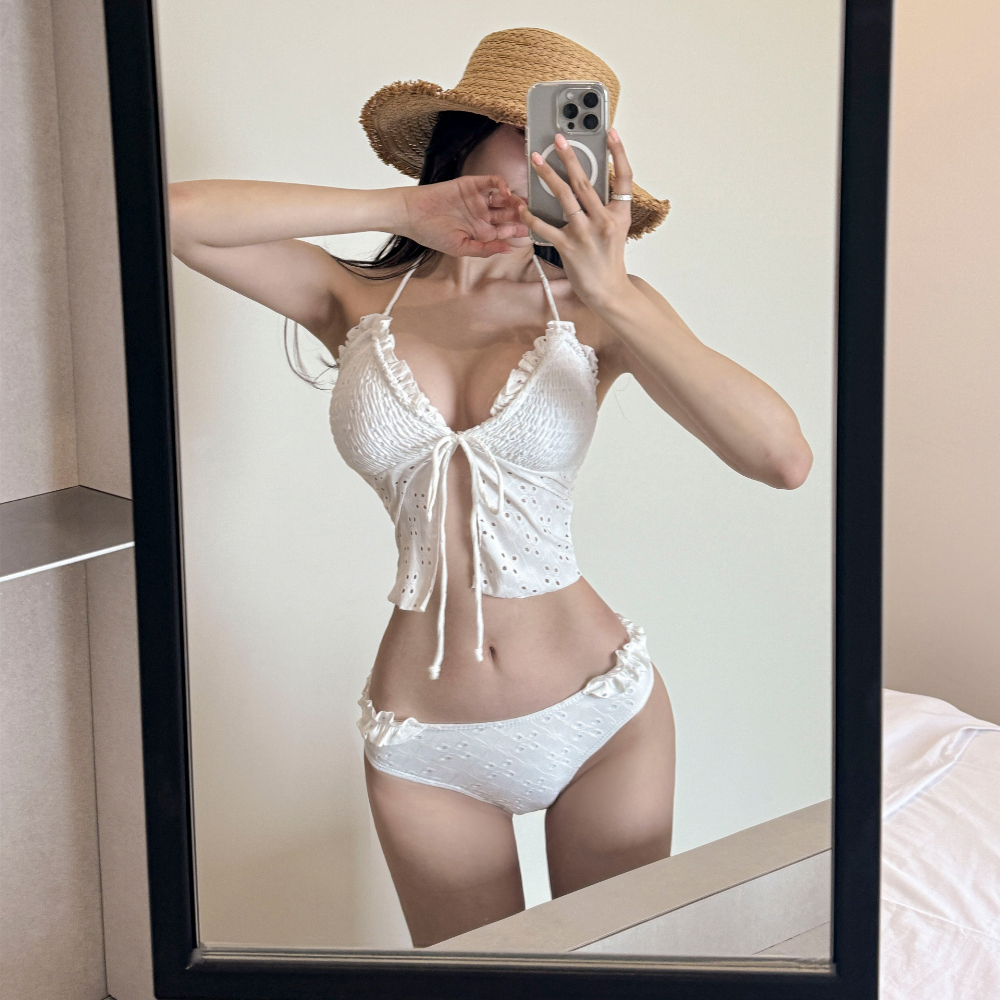 Conservative Ruffled Bikini with Lace and Tie-Up Details - Small Chest Gathering Two-Piece Swimsuit for Vacation and Hot Springs